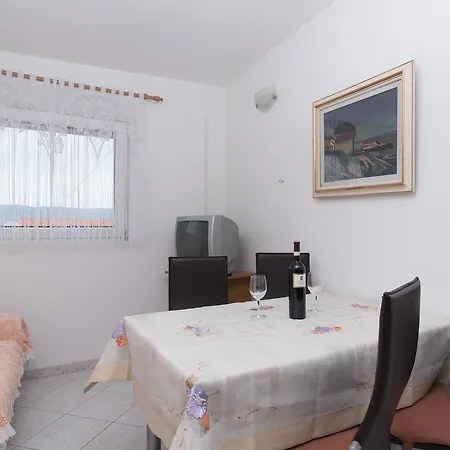 Duboke Vode Apartment Slatine